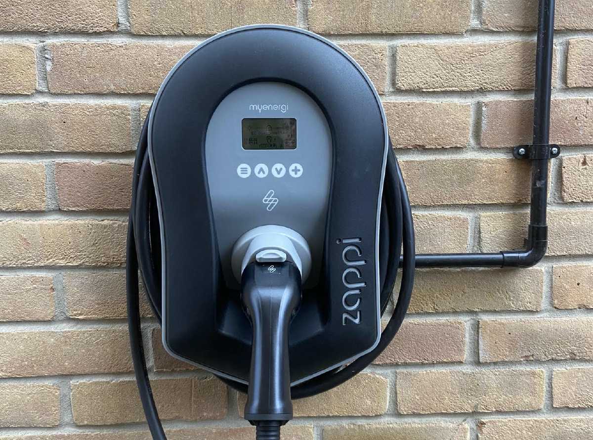 Solar panel installation in Dunstable and Bedfordshire